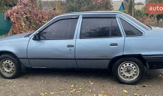 Синий Опель Кадет, объемом двигателя 1.3 л и пробегом 80 тыс. км за 1000 $, фото 1 на Automoto.ua