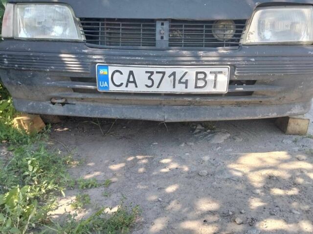 Синий Опель Кадет, объемом двигателя 1.4 л и пробегом 73 тыс. км за 671 $, фото 1 на Automoto.ua