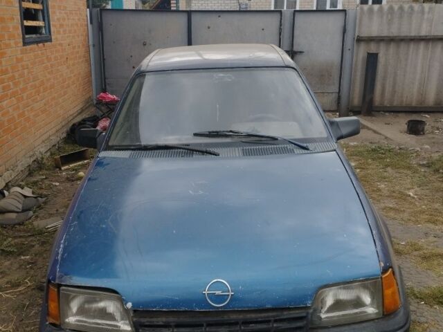 Синий Опель Кадет, объемом двигателя 0 л и пробегом 2 тыс. км за 348 $, фото 1 на Automoto.ua