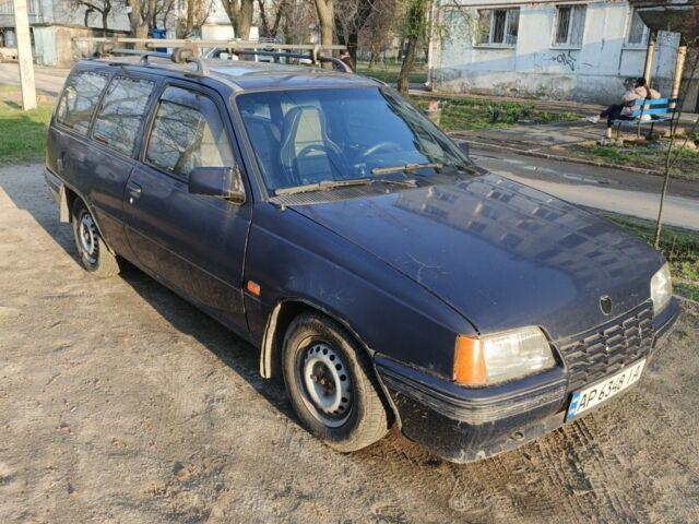 Синій Опель Кадет, об'ємом двигуна 1.3 л та пробігом 56 тис. км за 1084 $, фото 1 на Automoto.ua