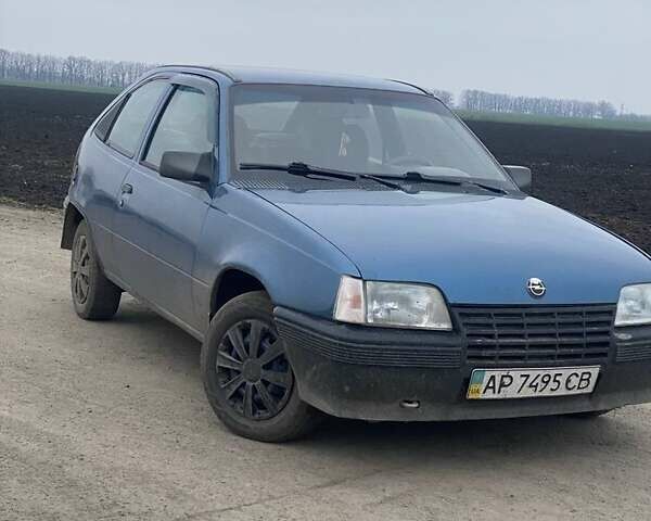 Синий Опель Кадет, объемом двигателя 1.3 л и пробегом 85 тыс. км за 900 $, фото 1 на Automoto.ua