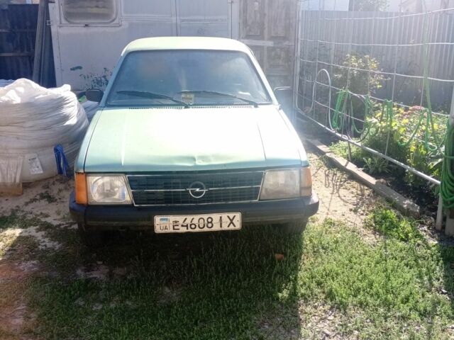 Зелений Опель Кадет, об'ємом двигуна 0 л та пробігом 500 тис. км за 481 $, фото 1 на Automoto.ua