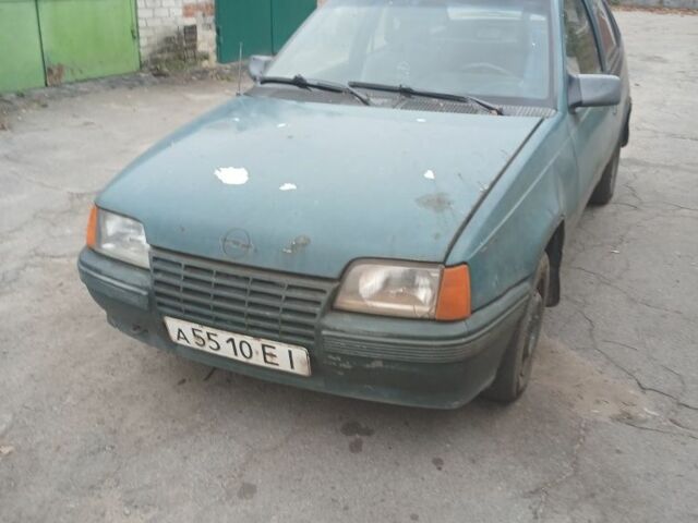 Зелений Опель Кадет, об'ємом двигуна 0 л та пробігом 1000 тис. км за 286 $, фото 1 на Automoto.ua