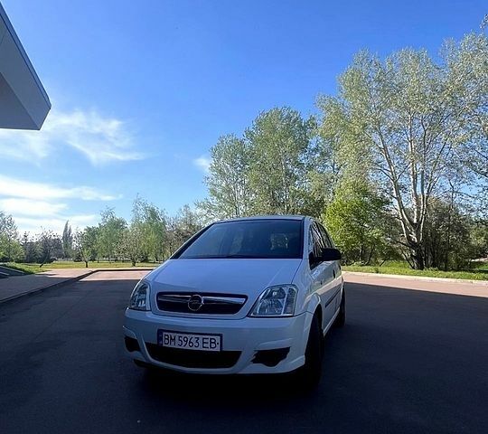 Білий Опель Меріва, об'ємом двигуна 1.3 л та пробігом 161 тис. км за 4700 $, фото 1 на Automoto.ua