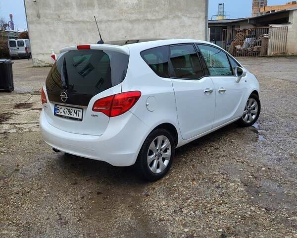 Білий Опель Меріва, об'ємом двигуна 1.7 л та пробігом 220 тис. км за 6100 $, фото 1 на Automoto.ua