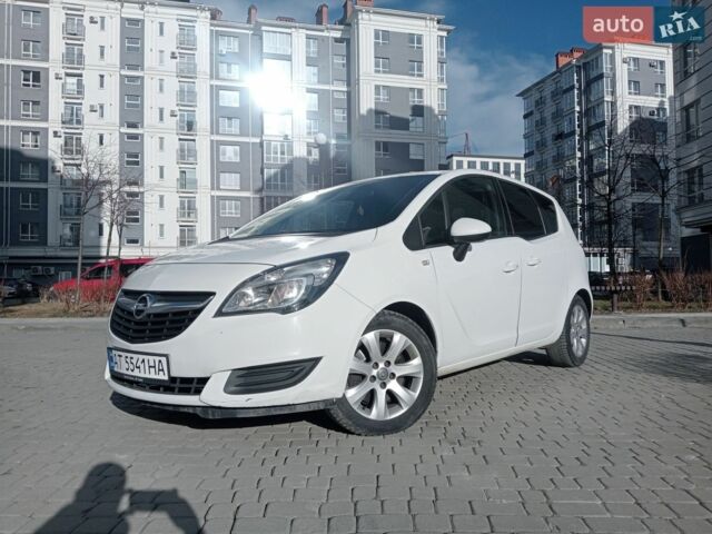 Білий Опель Меріва, об'ємом двигуна 1.6 л та пробігом 325 тис. км за 6400 $, фото 1 на Automoto.ua