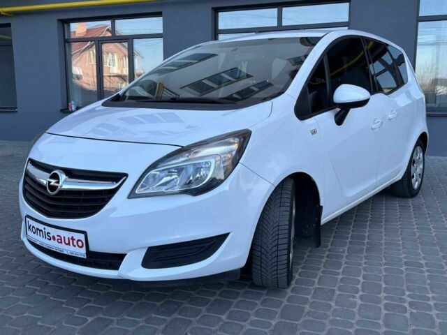 Белый Опель Мерива, объемом двигателя 1.6 л и пробегом 251 тыс. км за 7999 $, фото 1 на Automoto.ua