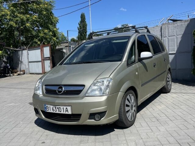 Бежевий Опель Меріва, об'ємом двигуна 1.6 л та пробігом 132 тис. км за 4400 $, фото 1 на Automoto.ua