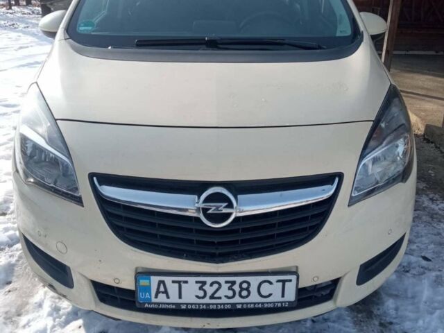 Бежевий Опель Меріва, об'ємом двигуна 1.6 л та пробігом 300 тис. км за 5700 $, фото 1 на Automoto.ua
