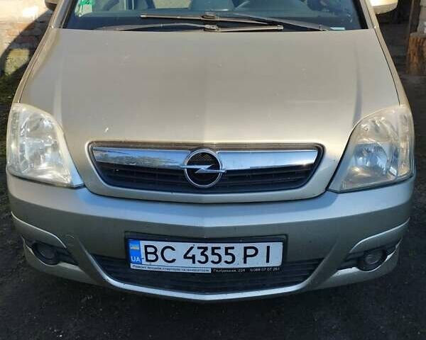 Бежевый Опель Мерива, объемом двигателя 1.6 л и пробегом 267 тыс. км за 4500 $, фото 1 на Automoto.ua