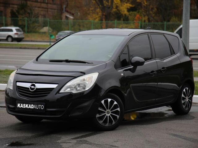 Черный Опель Мерива, объемом двигателя 1.4 л и пробегом 233 тыс. км за 5600 $, фото 1 на Automoto.ua