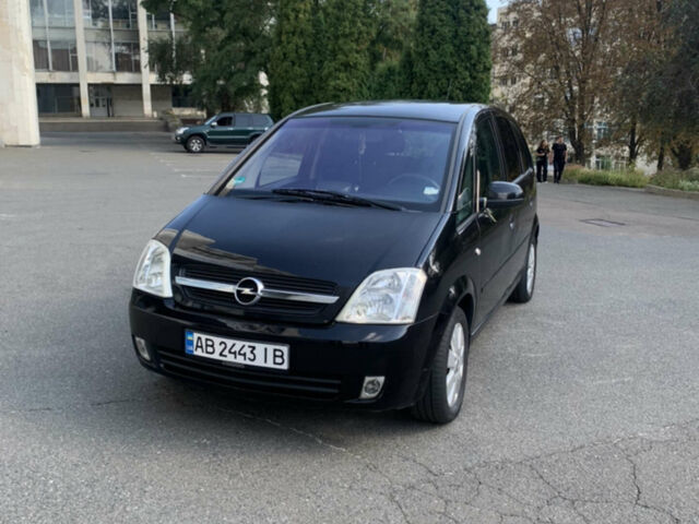 Чорний Опель Меріва, об'ємом двигуна 1.6 л та пробігом 224 тис. км за 4100 $, фото 1 на Automoto.ua