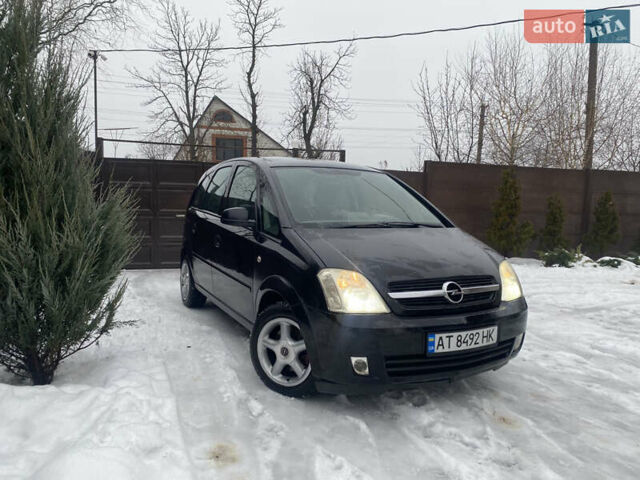 Чорний Опель Меріва, об'ємом двигуна 1.6 л та пробігом 242 тис. км за 4500 $, фото 1 на Automoto.ua