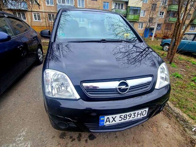 Чорний Опель Меріва, об'ємом двигуна 1.4 л та пробігом 177 тис. км за 4000 $, фото 1 на Automoto.ua