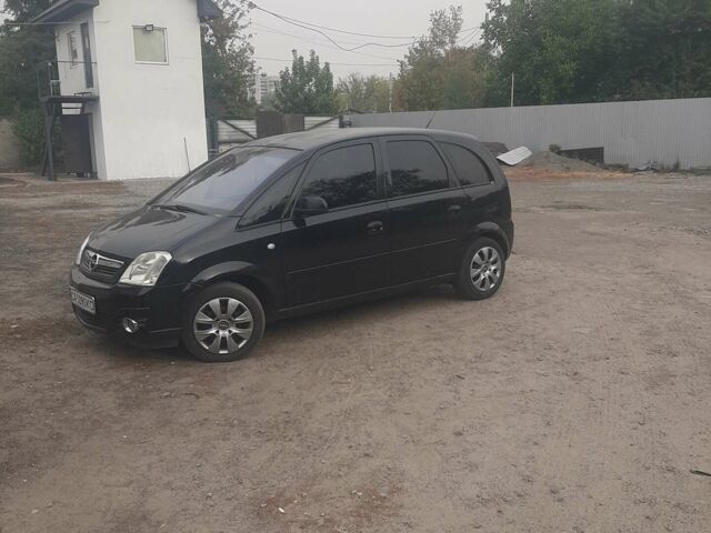 Чорний Опель Меріва, об'ємом двигуна 1.6 л та пробігом 190 тис. км за 4100 $, фото 1 на Automoto.ua