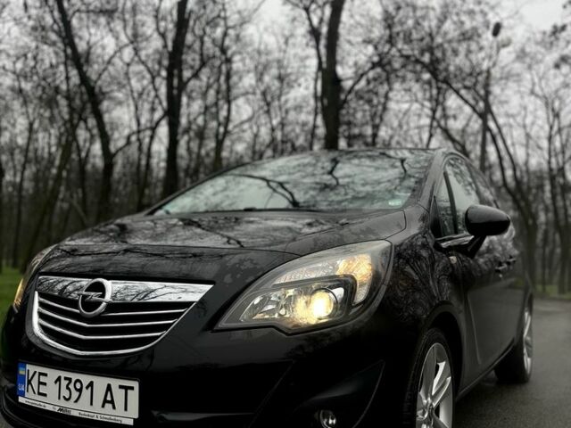 Чорний Опель Меріва, об'ємом двигуна 1.4 л та пробігом 182 тис. км за 7700 $, фото 1 на Automoto.ua
