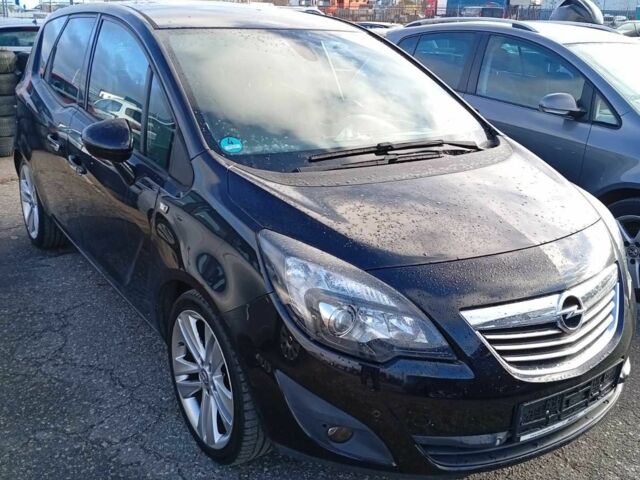 Черный Опель Мерива, объемом двигателя 0 л и пробегом 180 тыс. км за 7700 $, фото 1 на Automoto.ua