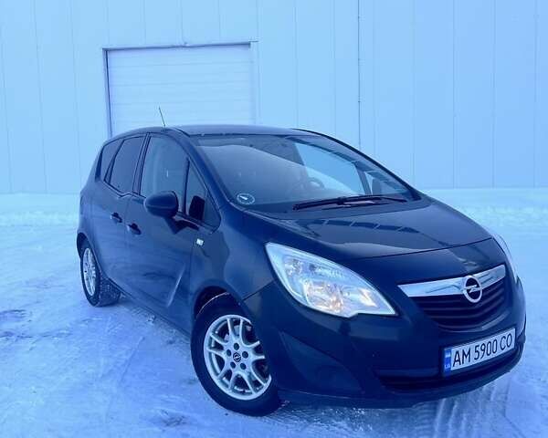 Чорний Опель Меріва, об'ємом двигуна 1.7 л та пробігом 296 тис. км за 5799 $, фото 1 на Automoto.ua