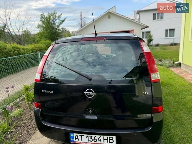 Черный Опель Мерива, объемом двигателя 1.6 л и пробегом 138 тыс. км за 3700 $, фото 1 на Automoto.ua