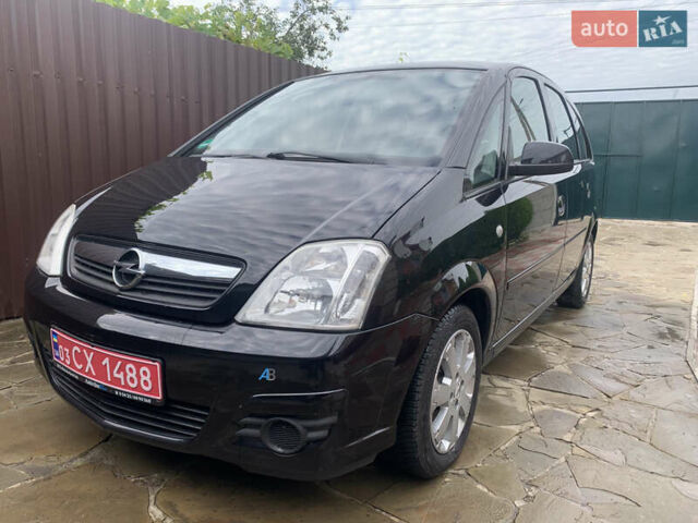 Чорний Опель Меріва, об'ємом двигуна 1.6 л та пробігом 245 тис. км за 5800 $, фото 1 на Automoto.ua