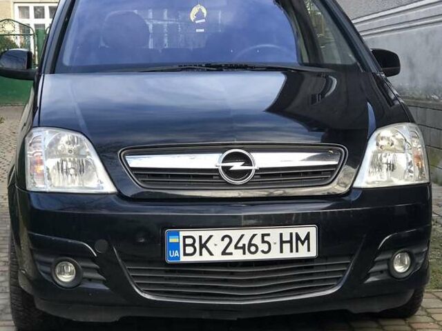 Чорний Опель Меріва, об'ємом двигуна 1.7 л та пробігом 220 тис. км за 5300 $, фото 1 на Automoto.ua