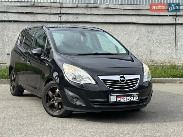 Чорний Опель Меріва, об'ємом двигуна 1.69 л та пробігом 245 тис. км за 6299 $, фото 1 на Automoto.ua