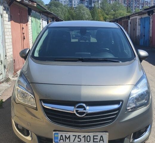 Коричневий Опель Меріва, об'ємом двигуна 1.6 л та пробігом 300 тис. км за 7500 $, фото 1 на Automoto.ua