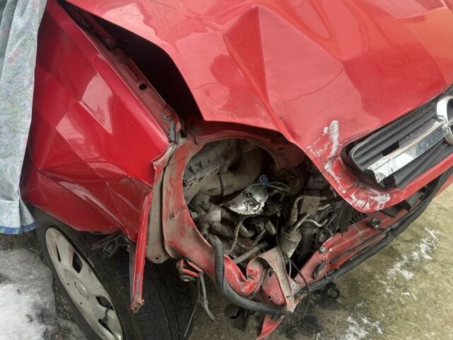 Красный Опель Мерива, объемом двигателя 1.7 л и пробегом 228 тыс. км за 1500 $, фото 1 на Automoto.ua