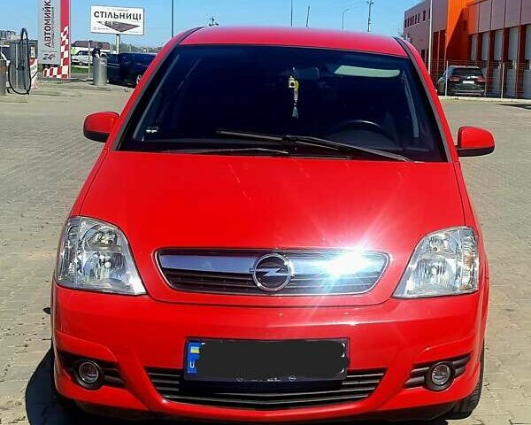 Червоний Опель Меріва, об'ємом двигуна 1.7 л та пробігом 311 тис. км за 3600 $, фото 1 на Automoto.ua