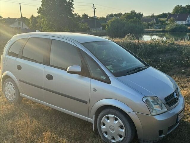 Опель Мерива, объемом двигателя 1.7 л и пробегом 353 тыс. км за 4200 $, фото 1 на Automoto.ua