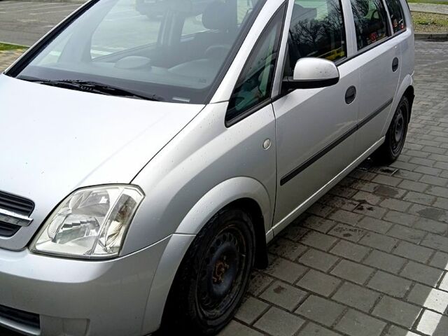 Опель Мерива, объемом двигателя 1.7 л и пробегом 260 тыс. км за 3899 $, фото 1 на Automoto.ua