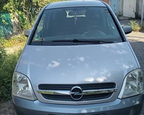 Опель Мерива, объемом двигателя 1.6 л и пробегом 220 тыс. км за 4400 $, фото 1 на Automoto.ua