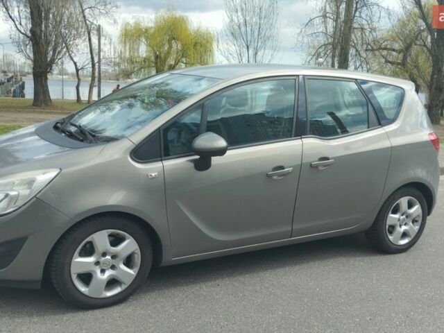 Опель Меріва, об'ємом двигуна 1.7 л та пробігом 278 тис. км за 7000 $, фото 1 на Automoto.ua