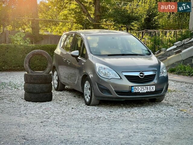 Опель Мерива, объемом двигателя 1.4 л и пробегом 270 тыс. км за 4450 $, фото 1 на Automoto.ua