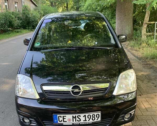 Опель Мерива, объемом двигателя 1.6 л и пробегом 113 тыс. км за 3825 $, фото 1 на Automoto.ua