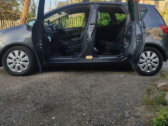 Опель Мерива, объемом двигателя 1.69 л и пробегом 245 тыс. км за 8500 $, фото 1 на Automoto.ua