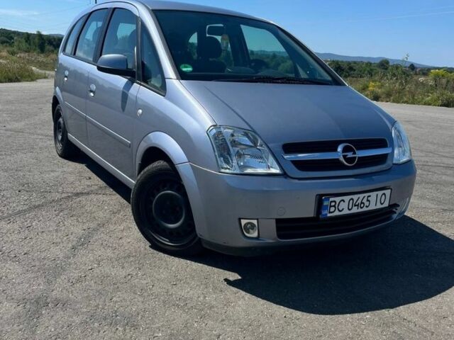 Серый Опель Мерива, объемом двигателя 1.6 л и пробегом 230 тыс. км за 4500 $, фото 1 на Automoto.ua