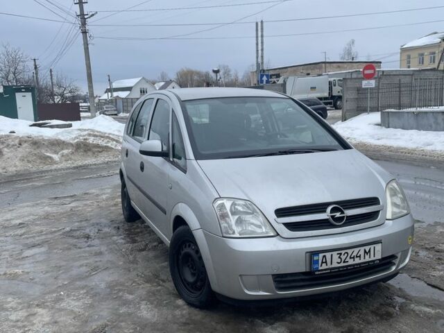 Сірий Опель Меріва, об'ємом двигуна 1.6 л та пробігом 225 тис. км за 3450 $, фото 1 на Automoto.ua