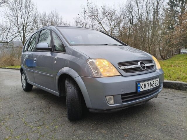 Сірий Опель Меріва, об'ємом двигуна 1.6 л та пробігом 158 тис. км за 3999 $, фото 1 на Automoto.ua