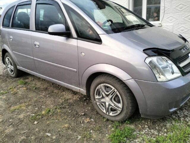 Сірий Опель Меріва, об'ємом двигуна 1.4 л та пробігом 190 тис. км за 3650 $, фото 1 на Automoto.ua