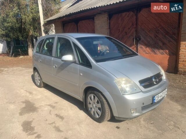 Серый Опель Мерива, объемом двигателя 1.6 л и пробегом 173 тыс. км за 3000 $, фото 1 на Automoto.ua