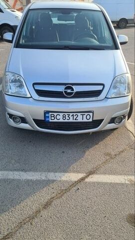 Серый Опель Мерива, объемом двигателя 1.6 л и пробегом 192 тыс. км за 4600 $, фото 1 на Automoto.ua