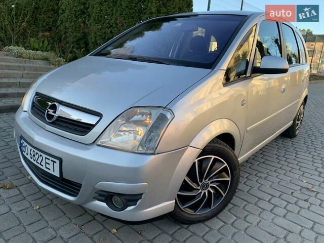 Сірий Опель Меріва, об'ємом двигуна 1.6 л та пробігом 273 тис. км за 4600 $, фото 1 на Automoto.ua