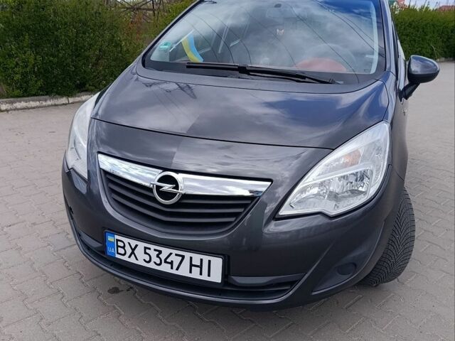Сірий Опель Меріва, об'ємом двигуна 1.69 л та пробігом 313 тис. км за 5700 $, фото 1 на Automoto.ua