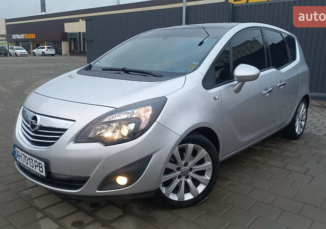 Сірий Опель Меріва, об'ємом двигуна 1.36 л та пробігом 206 тис. км за 6700 $, фото 1 на Automoto.ua