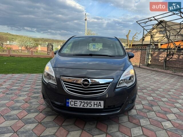 Сірий Опель Меріва, об'ємом двигуна 1.25 л та пробігом 180 тис. км за 5500 $, фото 1 на Automoto.ua