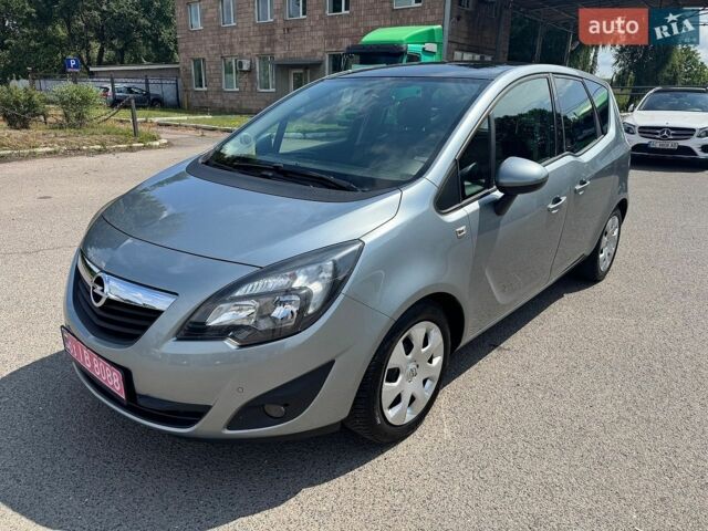Сірий Опель Меріва, об'ємом двигуна 1.36 л та пробігом 268 тис. км за 7800 $, фото 1 на Automoto.ua