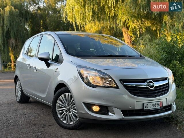 Сірий Опель Меріва, об'ємом двигуна 1.4 л та пробігом 178 тис. км за 8400 $, фото 1 на Automoto.ua