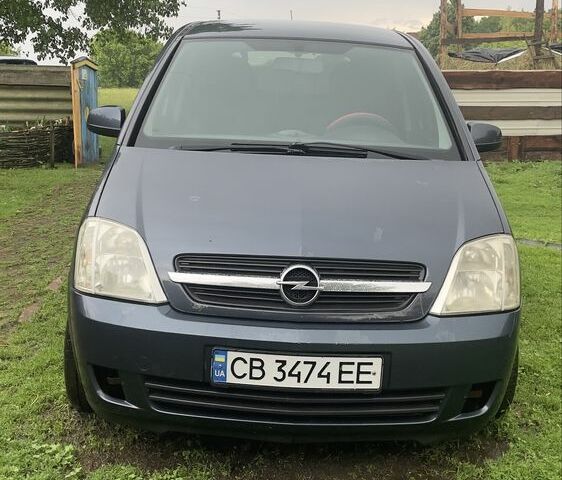 Серый Опель Мерива, объемом двигателя 1.6 л и пробегом 244 тыс. км за 3550 $, фото 1 на Automoto.ua