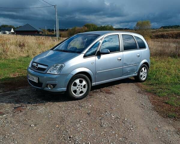Опель Мерива 2009 в Киеве на Automoto.ua Серый Опель Мерива, объемом двигателя 1.7 л и пробегом 214 тыс. км за 5000 $, фото 1 на Automoto.ua